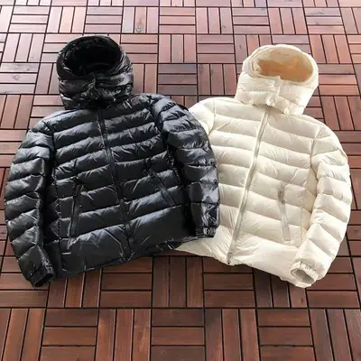 MONCLER Jacke