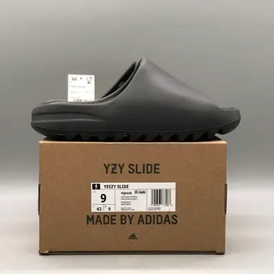 YEEZY