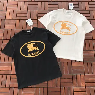 BURBERRY T-Shirt