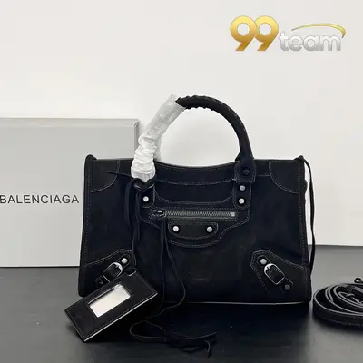 BALENCIAGA | Item ID: 21819
