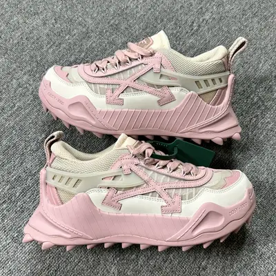 OFF-WHITE