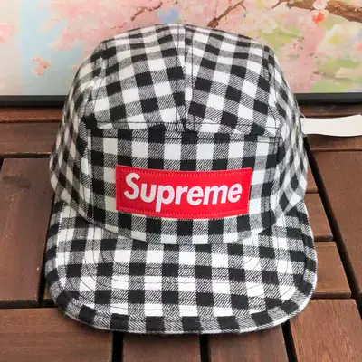 SUPREME Cap