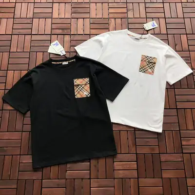 BURBERRY T-Shirt