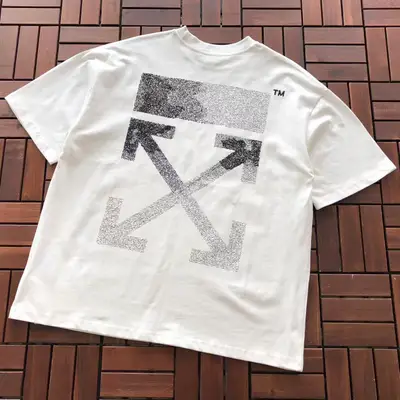 OFF-WHITE T-Shirt