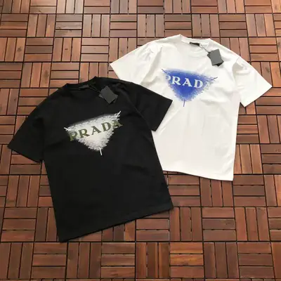 PRADA T-Shirt