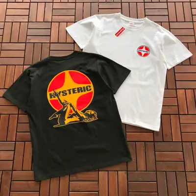 SUPREME T-Shirt