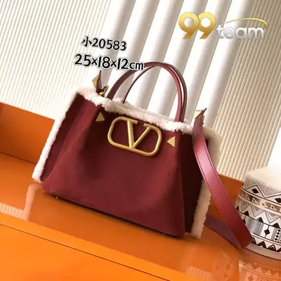 VALENTINO | Item ID: 18815
