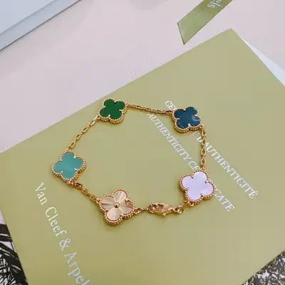 VAN CLEEF & ARPELS Schmuck