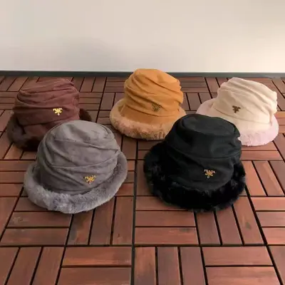 PRADA Cap