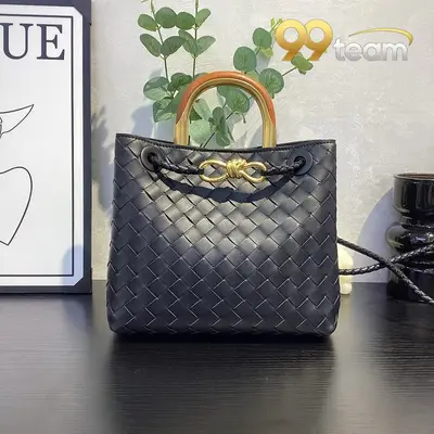 BOTTEGA VENETTA | Item ID: 20628