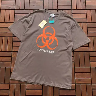 VETEMENTS T-Shirt