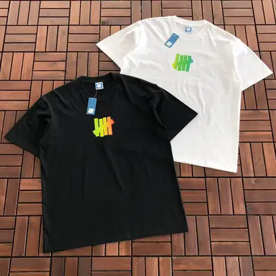 UNDEFEATED T-Shirt