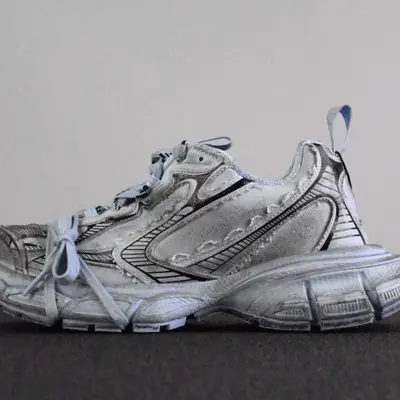 BALENCIAGA
