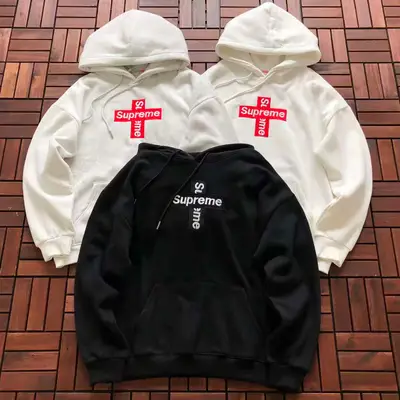 SUPREME Hoodie