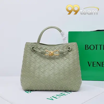 BOTTEGA VENETTA | Item ID: 20790