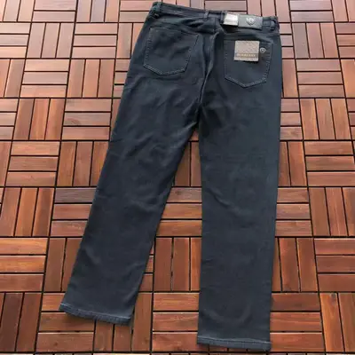 BURBERRY Jeans
