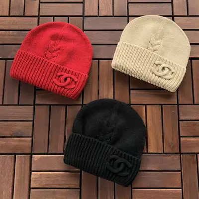 CHANEL Cap